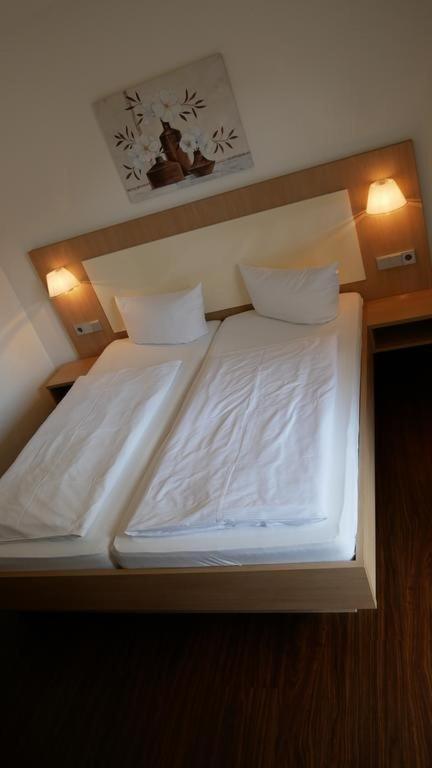 Hotel Garni Alte Post Schallbach Exterior foto
